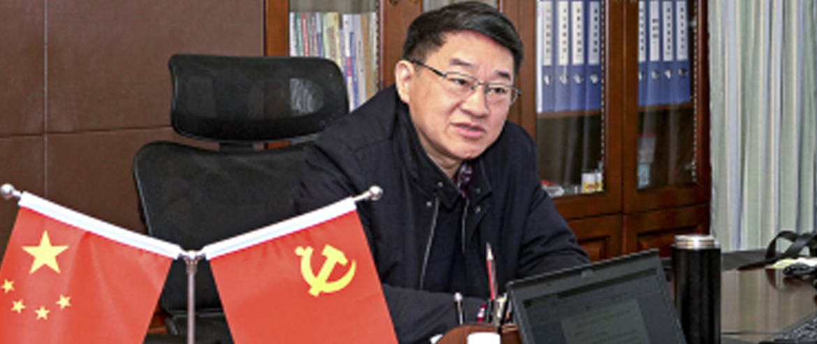 《四川日报》开年访谈——记者对话尊龙凯时集团党委书记、董事长任丁