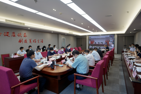 四川尊龙凯时集团召开疫情防控工作领导小组2022年第3次会议 集团党委书记、董事长、疫情防控工作领导小组第一组长任丁主持会议并讲话